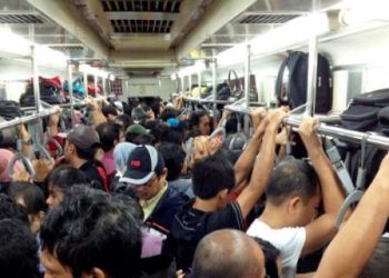 Kepadatan Kereta KRL