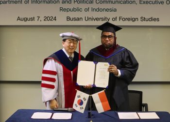 Prof. Dr. Ali Mochtar Ngabalin Tegakkan Moderasi Beragama melalui Rumah Ibadah Menciptakan Kedamaian dan Keharmonisan Antarumat