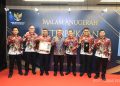 Polri Terima Predikat Badan Publik Informatif dalam Penghargaan Keterbukaan Informasi Publik 2024