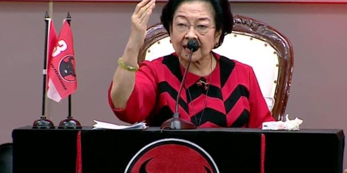 Megawati Instruksikan Kepala Daerah PDIP Tunda Retret di Magelang Pasca Penahanan Hasto Kristiyanto