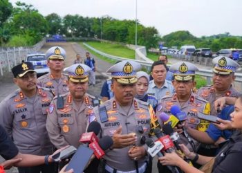 Korlantas Polri Mulai Contraflow Tahap 1 di Tol Cikampek