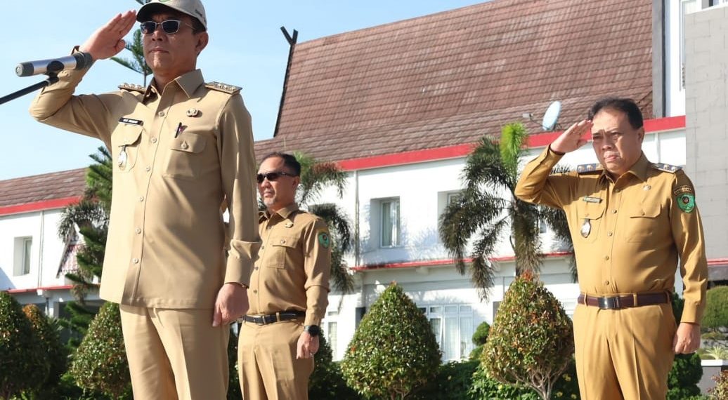 Bupati Tapsel Copot Tiga Pejabat karena Indisipliner dan Penyalahgunaan Wewenang