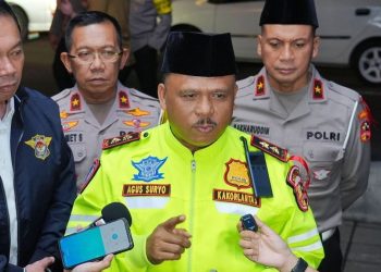 Arus Mudik Padat, Korlantas Terapkan Contraflow di KM 55-169 Tol Cikampek