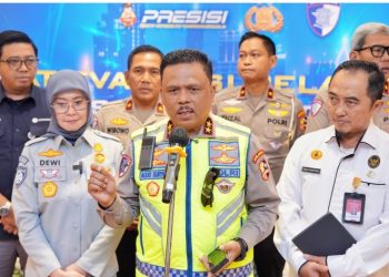 Kakorlantas Polri pada Rapat Evaluasi Regident dan Rakernis Gakkum 2025