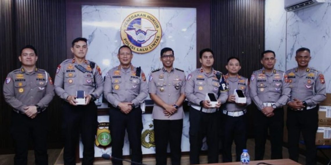 Kakorlantas Polri: 40 ETLE Mobile Handheld Presisi Mulai Beroperasi di Jakarta