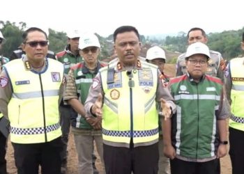 Kakorlantas Polri Irjen Pol Drs. Agus Suryonugroho S.H., M.Hum. di Tol Bocimix