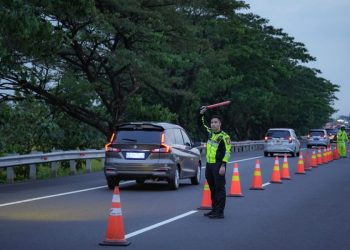 Testimoni Pemudik: Sistem One Way dan Contraflow Kakorlantas Polri Percepat Waktu Tempuh