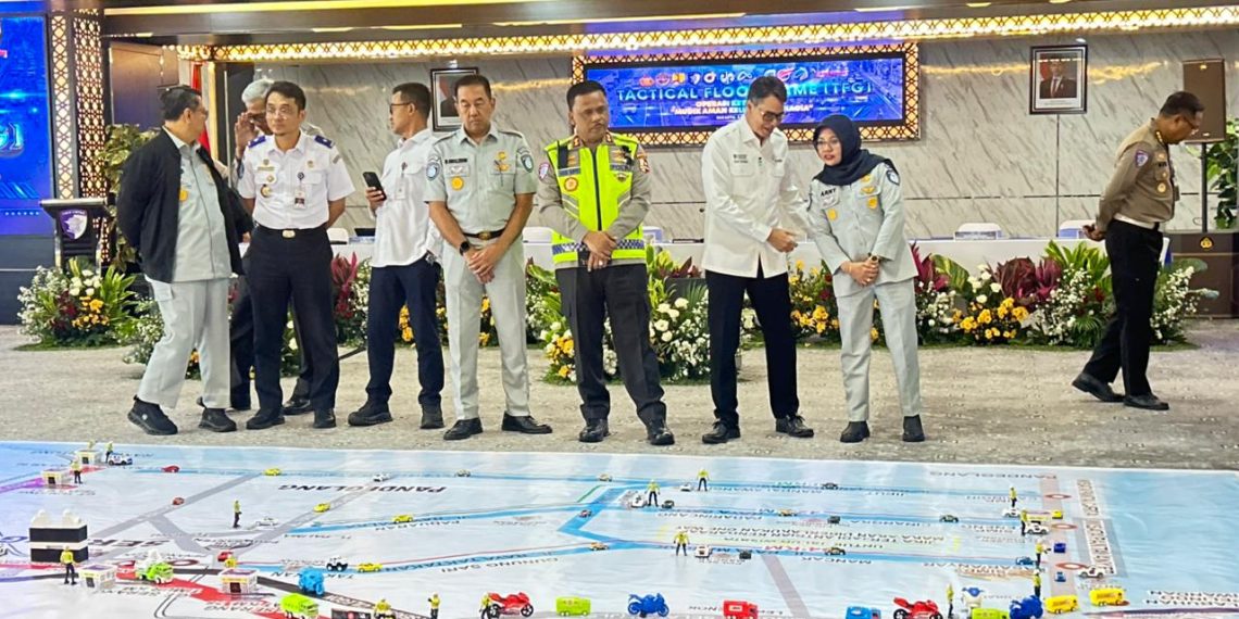 Kakorlantas Polri Irjen Agus Suryonugroho pimpin TFG Operasi Ketupat 2026