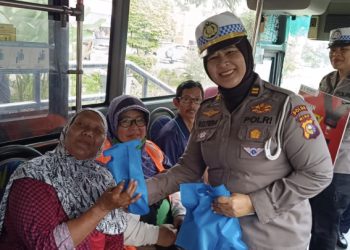 Di Balik Lancarnya Arus Mudik: Kisah Pengorbanan Petugas yang Tak Selalu Tersorot