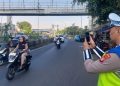 Patroli Akhir Pekan, Ditlantas PMJ Validasi Puluhan Pelanggaran Lewat Kamera Genggam