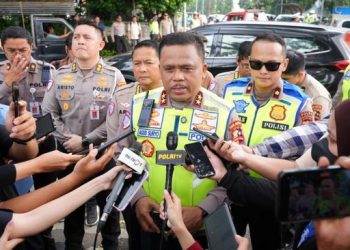 Respons Aduan Warga, Kakorlantas Polri Cek Titik Macet Parah di Jalan TB Simatupang