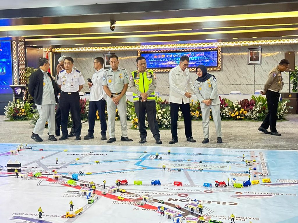 Kakorlantas Polri Irjen Agus Suryonugroho pimpin TFG Operasi Ketupat 2026