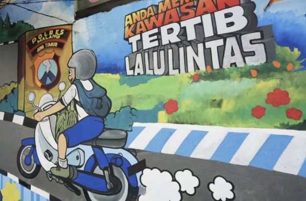 Budaya tertib lalu lintas Indonesia