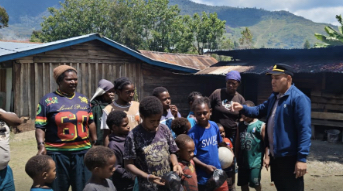 adat papua sembako